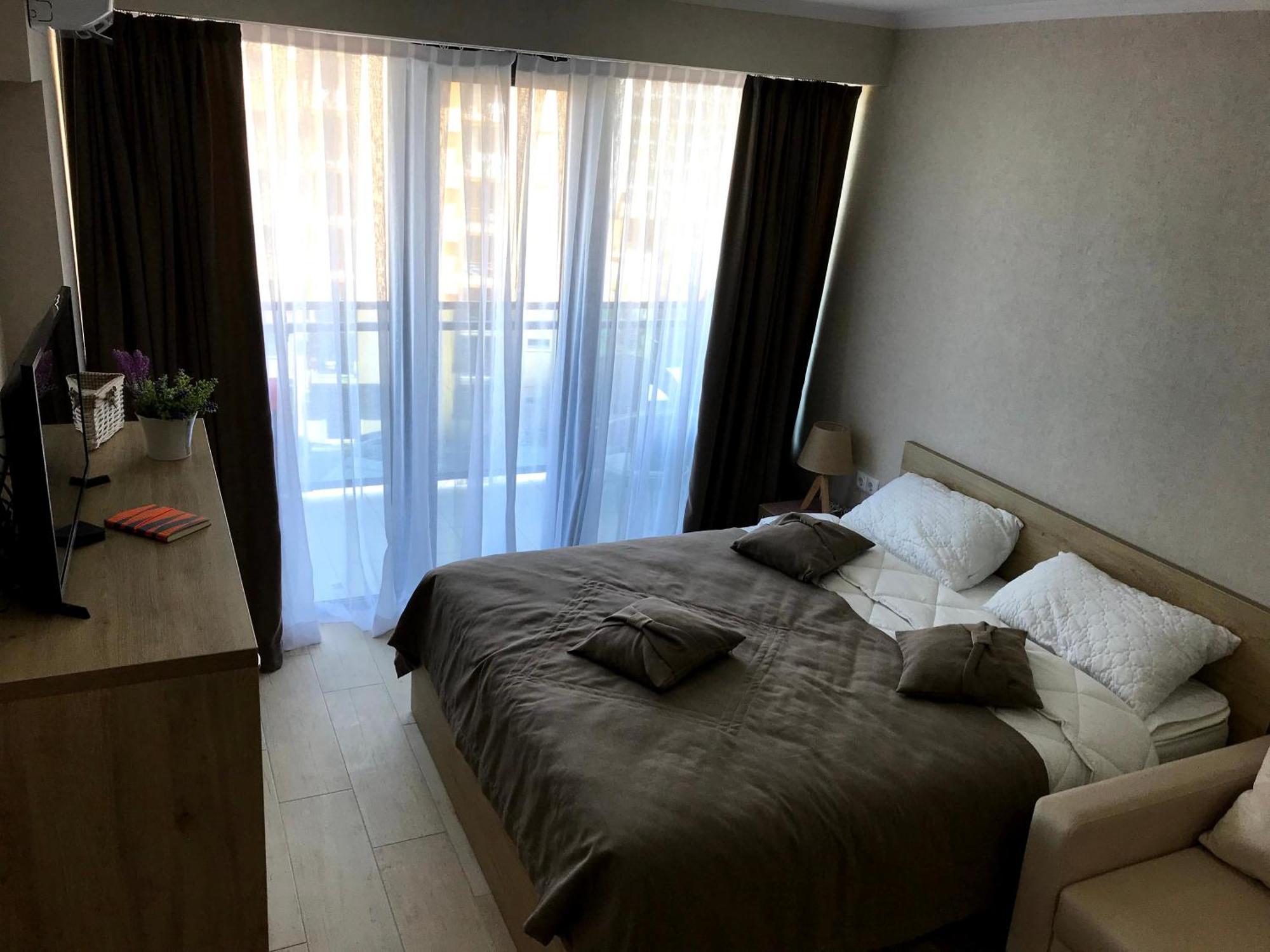 Orbi Beach Tower Aparts Батуми Екстериор снимка