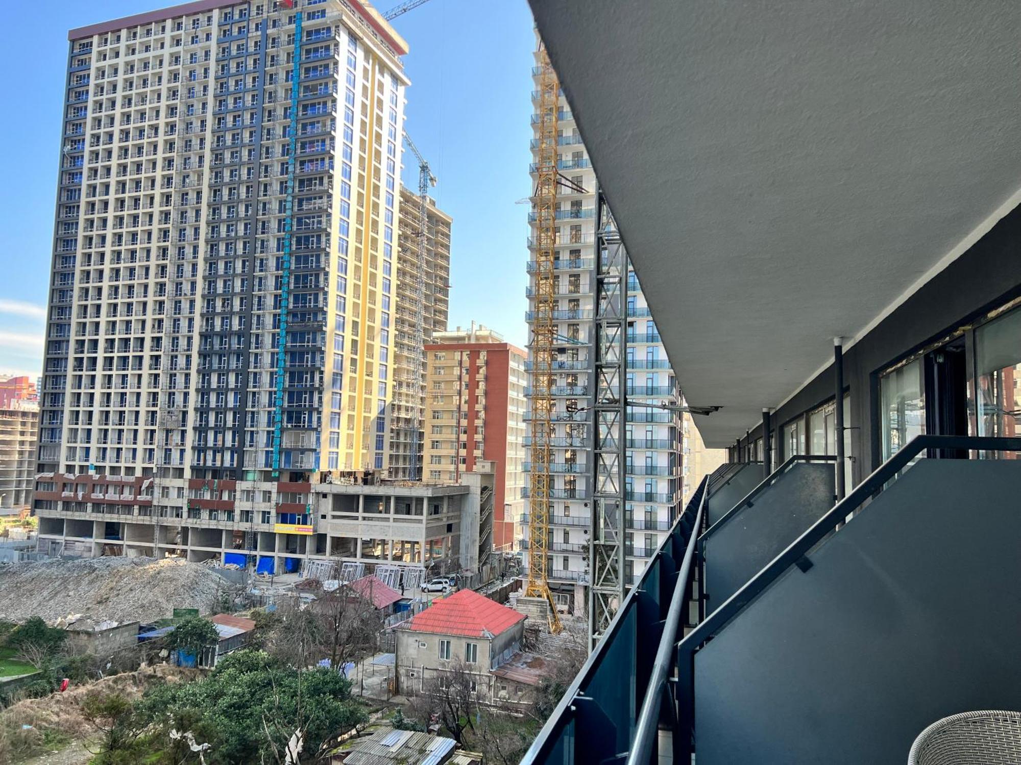 Orbi Beach Tower Aparts Батуми Екстериор снимка