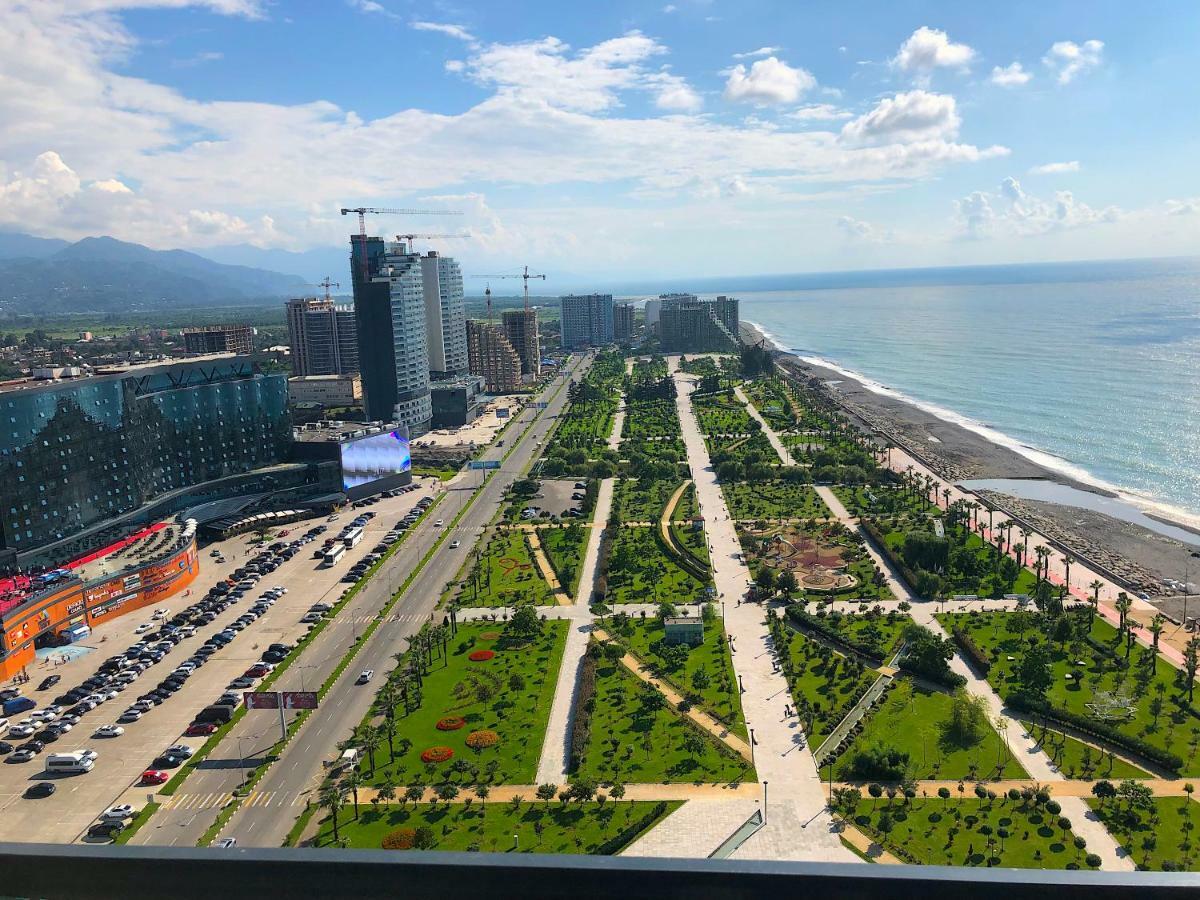 Orbi Beach Tower Aparts Батуми Екстериор снимка